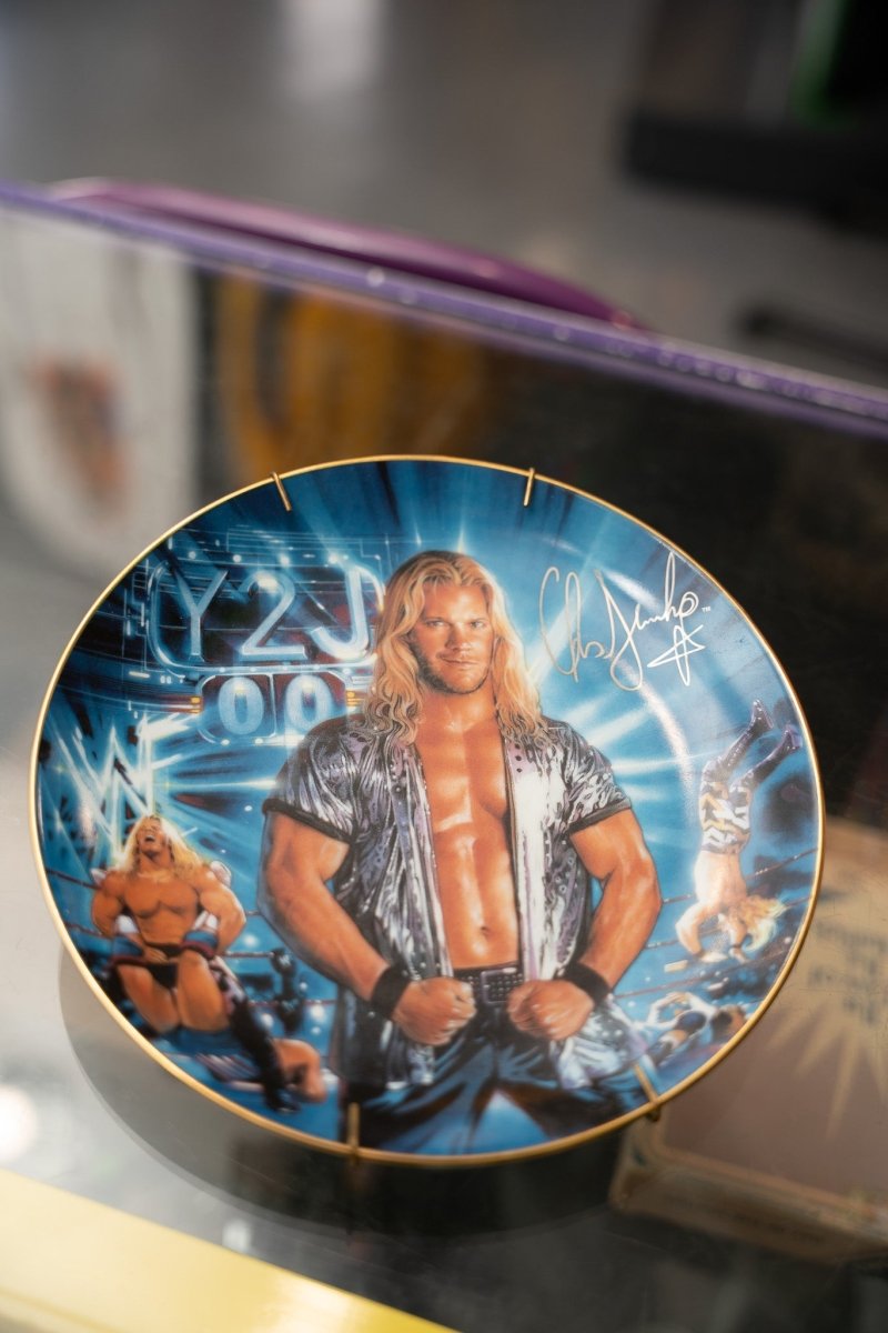 WWF Chris Jericho Y2K decorative plate from 2001, ceramic plate with wrestler portrait and red border design