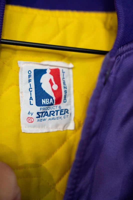 80s Starter Los Angeles Lakers Satin Bomber Jacket Size XL - Keep It Classic