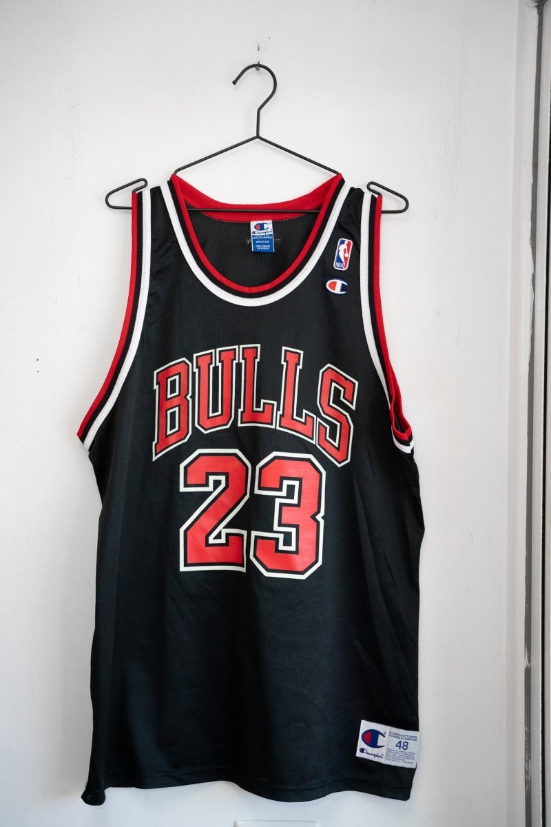 90s Champion Chicago Bulls Michael Jordan Jersey - Keep It Classic