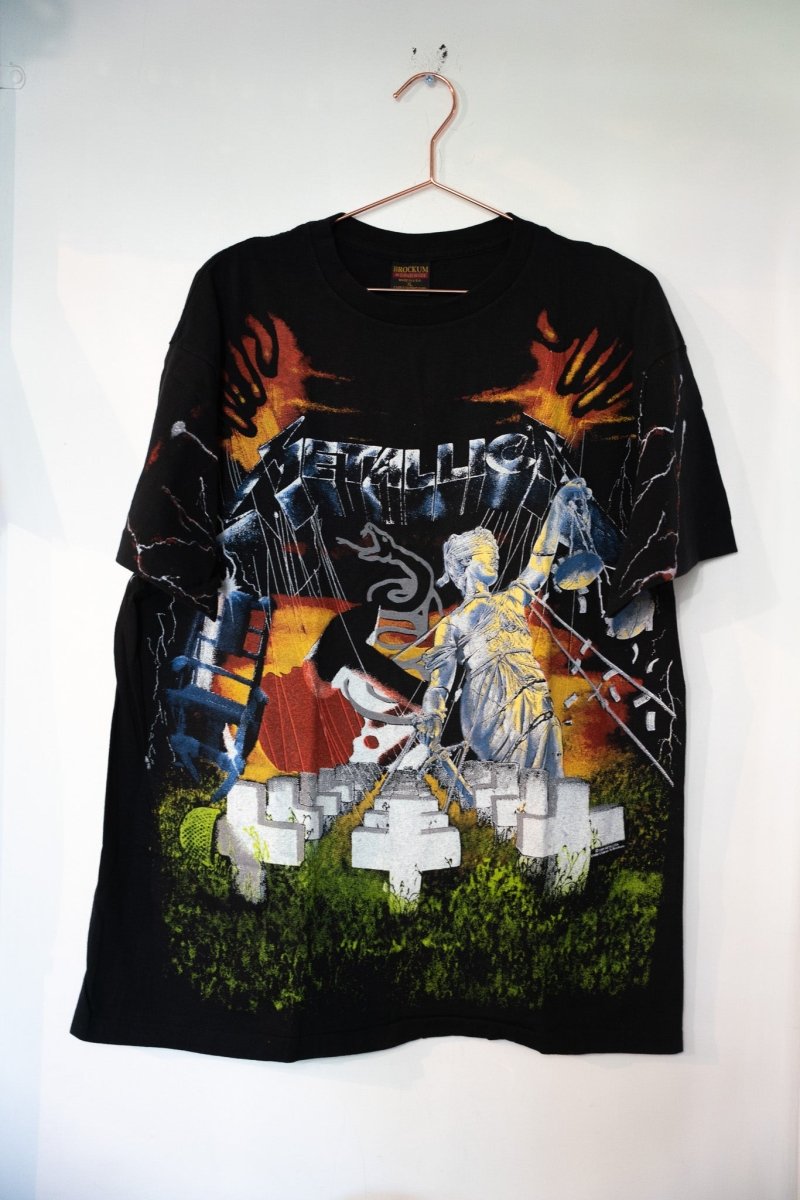 Brockum Metallica Modern Boot Shirt size XL, black cotton tee with band graphic and text printed on front