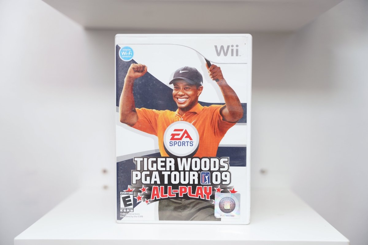 Wii Tiger Woods PGA Tour 09 All-Play case Tiger Woods orange polo fists celebration EA Sports TIGER WOODS PGA TOUR 09 ALL-PLAY WiFi Everyone