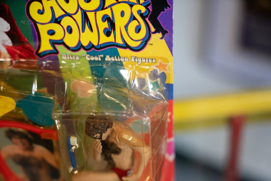 Vintage 1999 McFarlane Toys Austin Powers Ultra - “Cool” Action Figure – Shirtless “Very Shagadelic” Austin Powers (Complete with Accessories) - Keep It Classic
