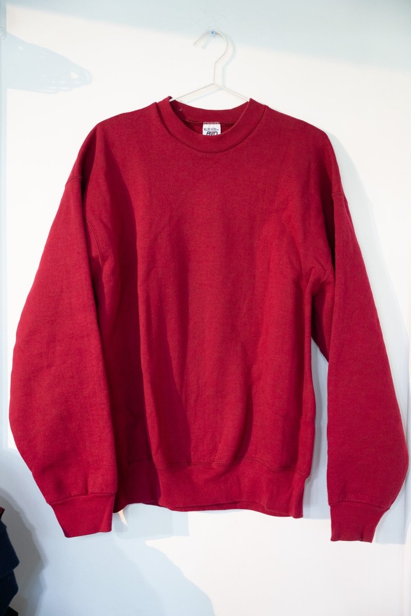 Solid maroon burgundy vintage BVF blank crewneck sweatshirt heavyweight fleece ribbed collar cuffs waistband no graphics size XL