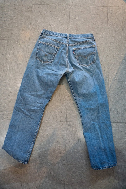 Vintage Levi’s Red Tab 501 Denim Jeans Size W 36 L 32 - Keep It Classic