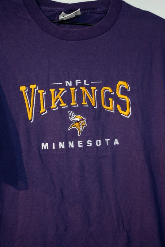 Vintage Minnesota Vikings Lee Sports Tee Size X - Large - Keep It Classic