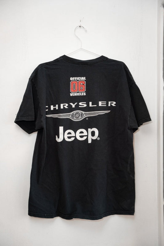 Vintage Tampa Bay Buccaneers Shirt - additional view - Keep It Classic Las Vegas