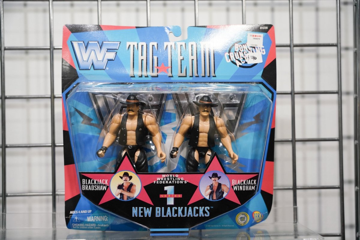 WWF Tag Team Series 1 New Blackjacks Bradshaw and Windham figures in black cowboy hats and leather vests by Jakks Pacific