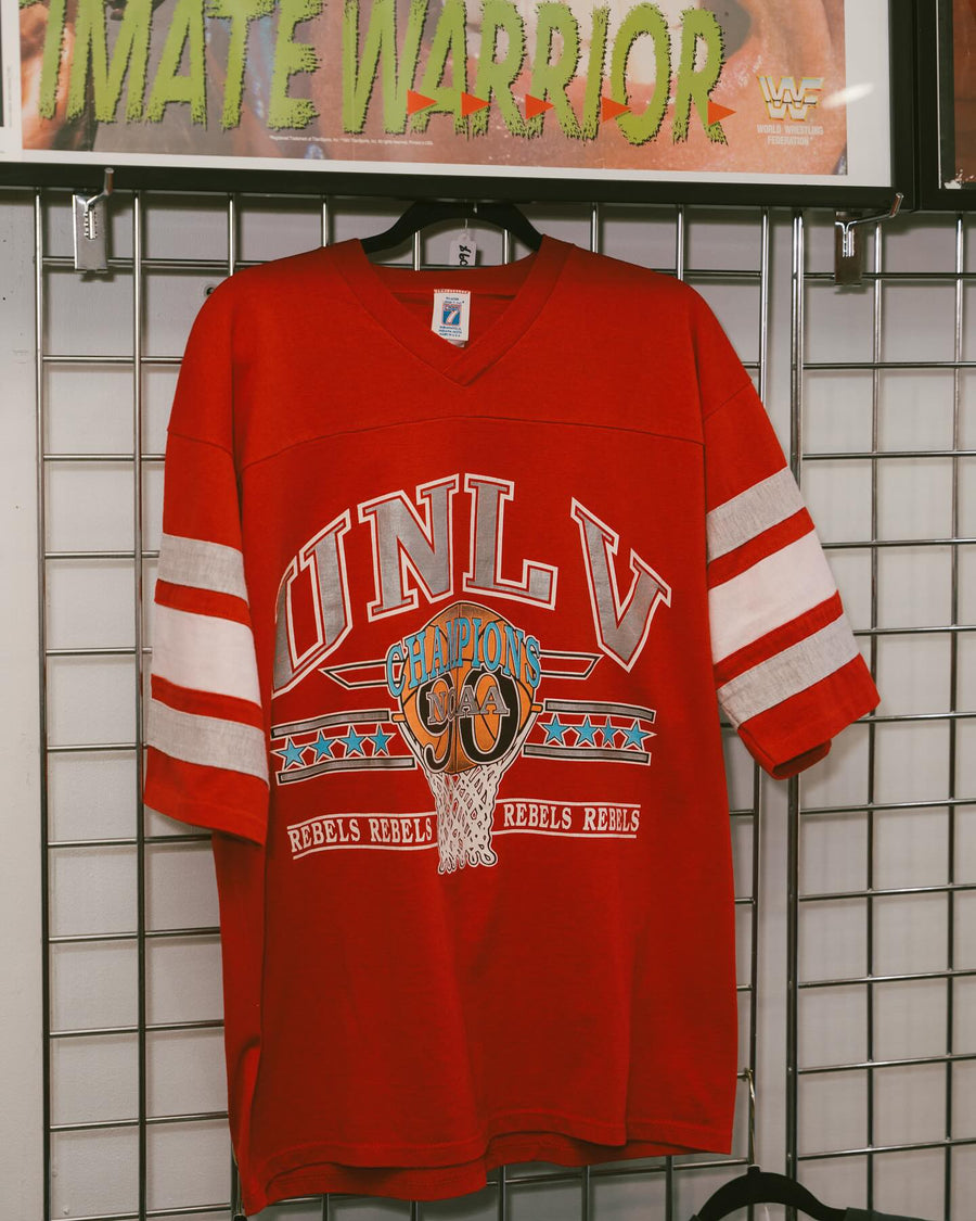 Friday drop. 7 vintage pieces on the rack.