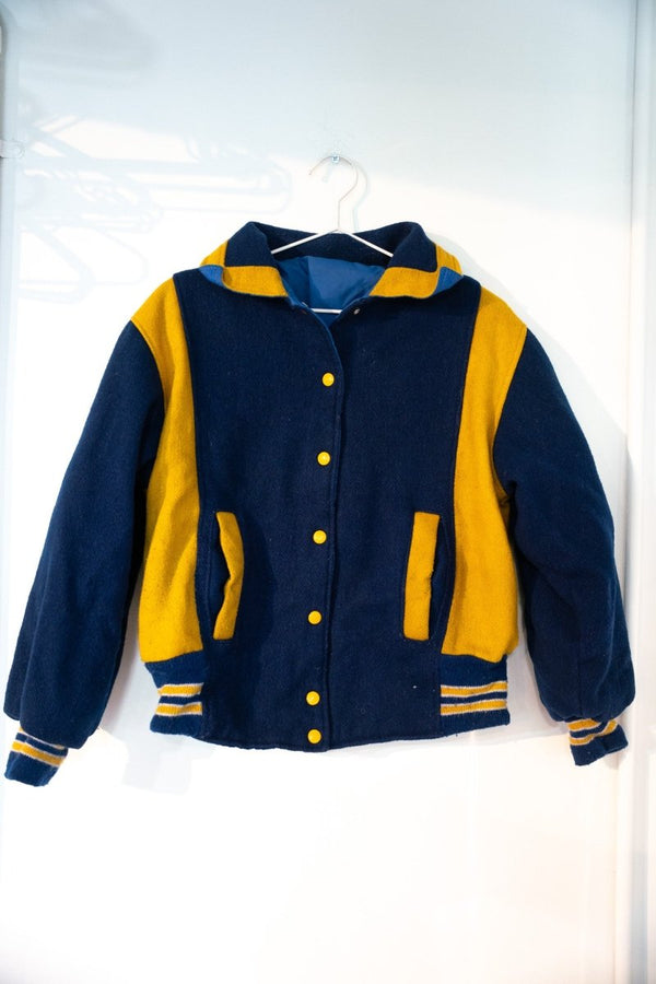 Navy blue and gold 1960s Ripon Custom reversible wool varsity jacket with snap buttons pointed collar striped ribbed cuffs waistband size 40