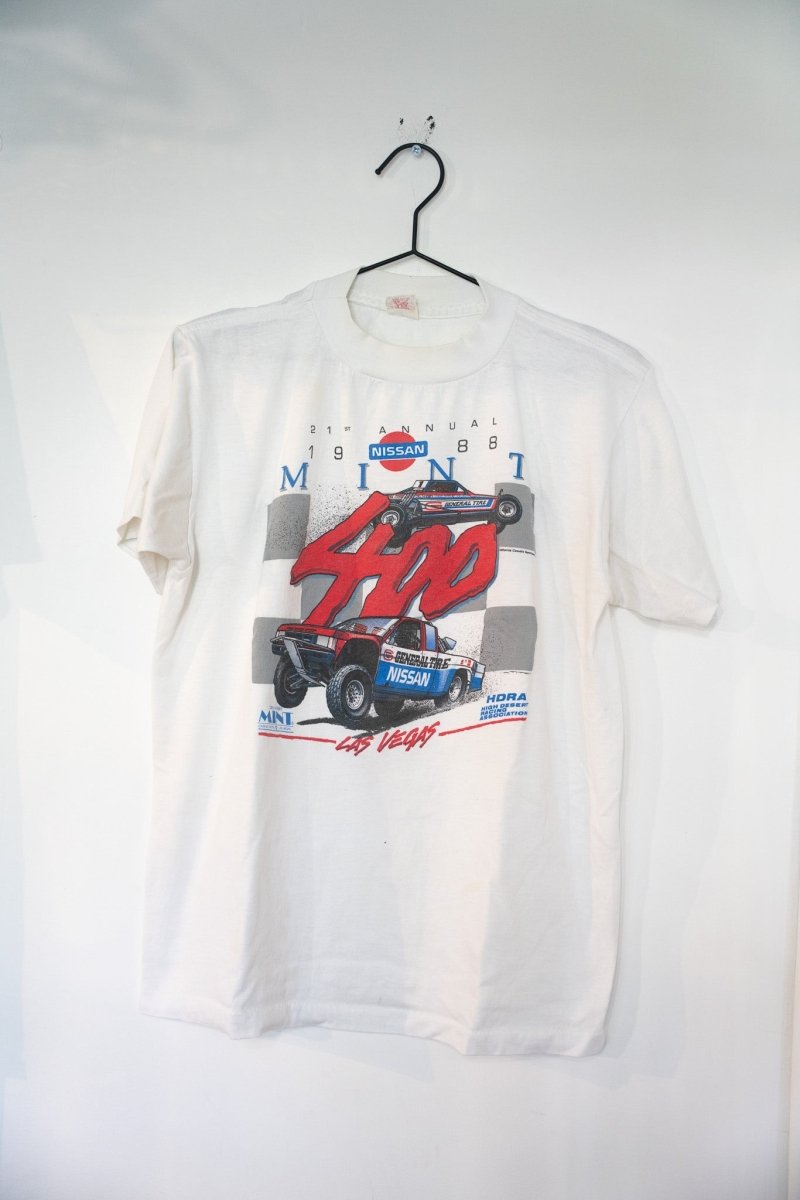 White 1988 Nissan Mint 400 Las Vegas t-shirt with off-road trucks red 400 lettering checkered flag and HDRA logo size Large