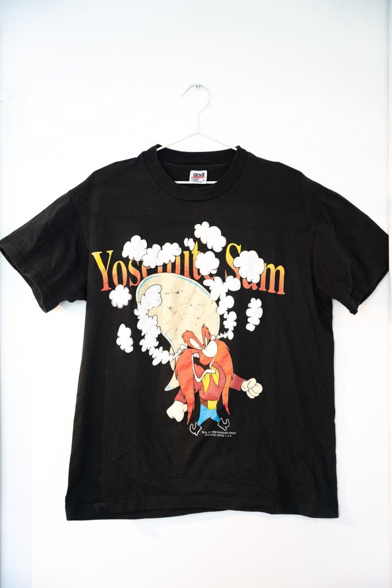 Black 1994 Yosemite Sam tee with fuming steaming Sam graphic red orange gradient Yosemite Sam text Anvil tag Warner Bros size Large