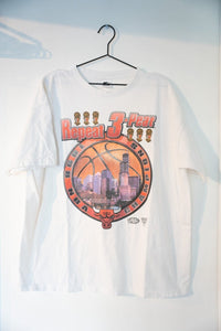 1998 Starter NBA Finals Chicago Bulls Repeat 3 - Peat Shirt Size Xl - Keep It Classic