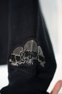 2000 JNCO triple skull hoodie puff embroidered flaming dice Size Large - additional view - Keep It Classic Las Vegas