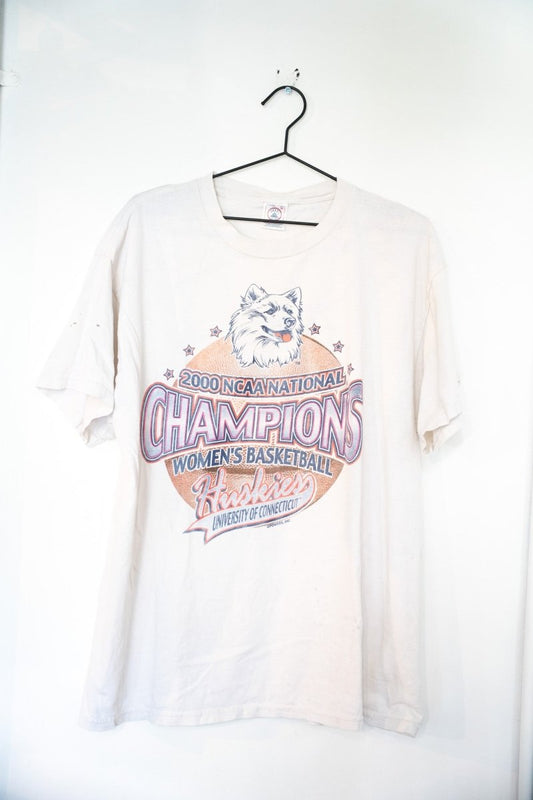 2000 NCAA National Champions Women’s Basketball UConn Huskies Size XL - Keep It Classic