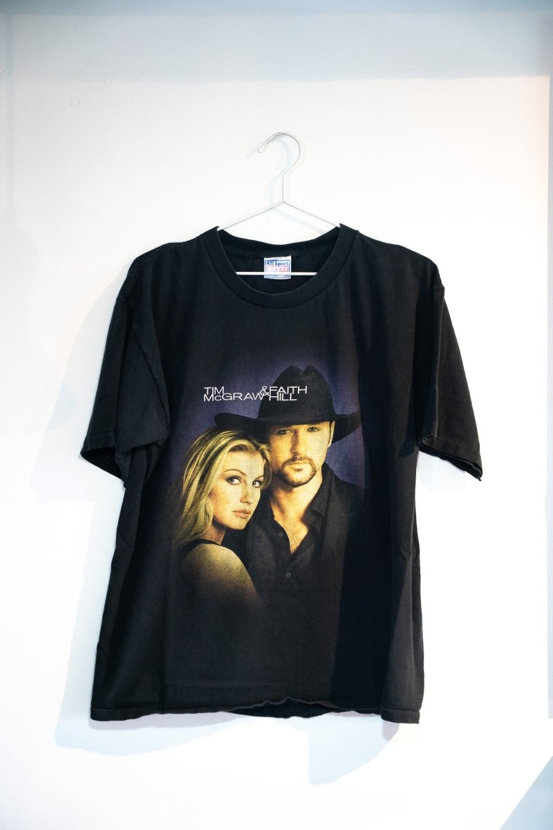 Black 2000 Tim McGraw and Faith Hill concert tee with warm-toned portrait photo cowboy hat blonde hair TIM McGRAW FAITH HILL white text size Large