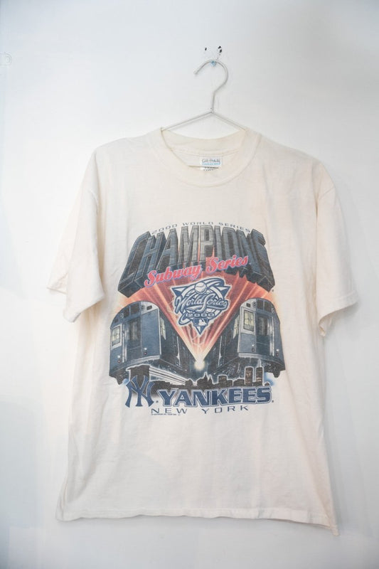 2000 Yankees World Series Champions Subway Series T-Shirt Size Large - Keep It Classic