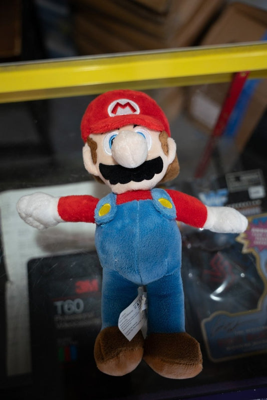 2020 Super Mario Plush - Keep It Classic