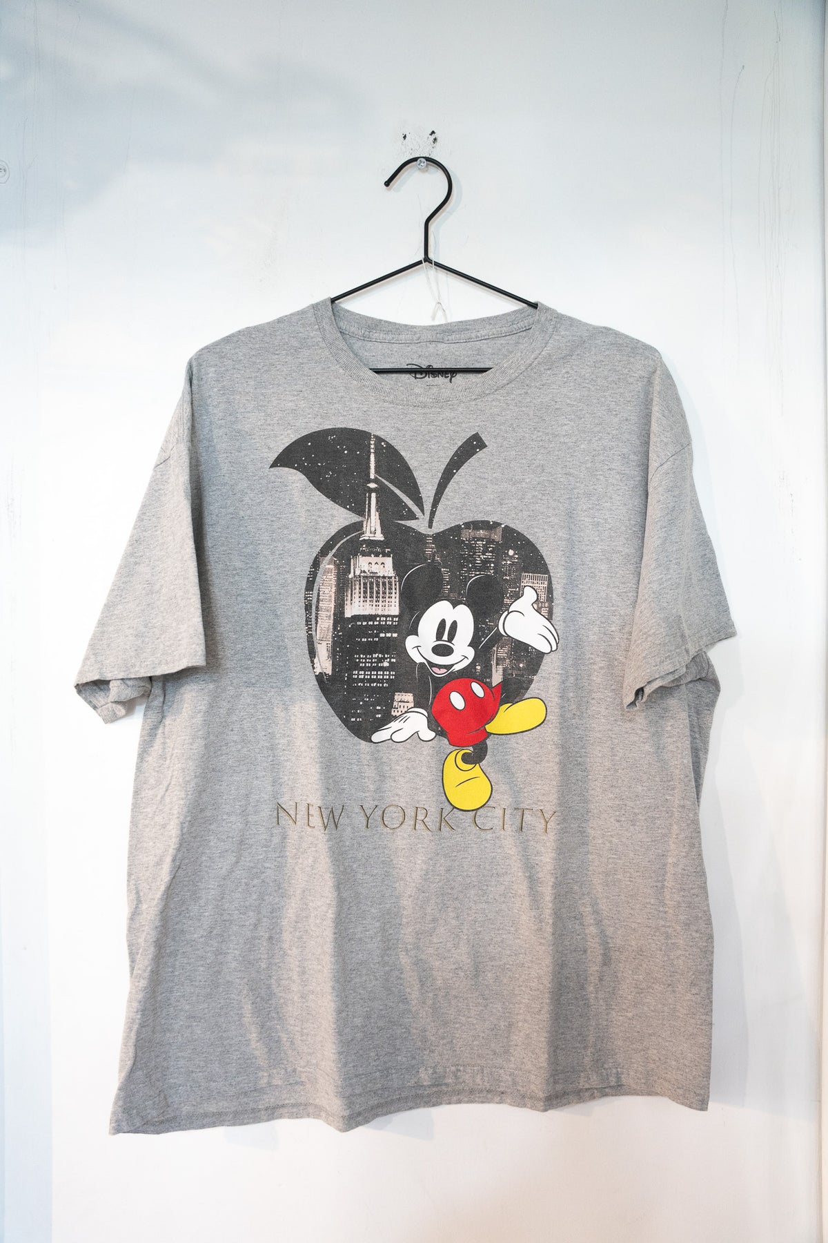 Disney Mickey Mouse New York City Shirt Size XL