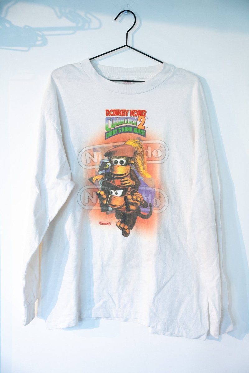 White 90s Donkey Kong Country 2 Diddy's Kong Quest long sleeve tee with Diddy Dixie Kong 3D art Nintendo logos official promo size XL