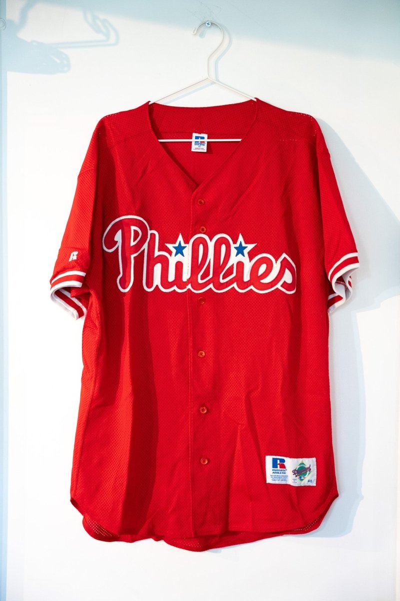 Red 90s Russell Athletic Diamond Collection Philadelphia Phillies button-front baseball jersey white Phillies script blue stars mesh fabric size 48