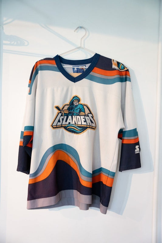 White 90s Starter New York Islanders Fisherman hockey jersey with wave stripes navy teal orange fisherman logo mesh size L/XL
