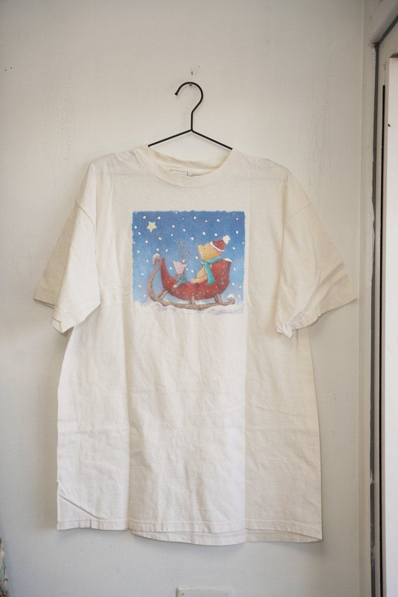 90s Winnie the Pooh Christmas Shirt - Keep It Classic