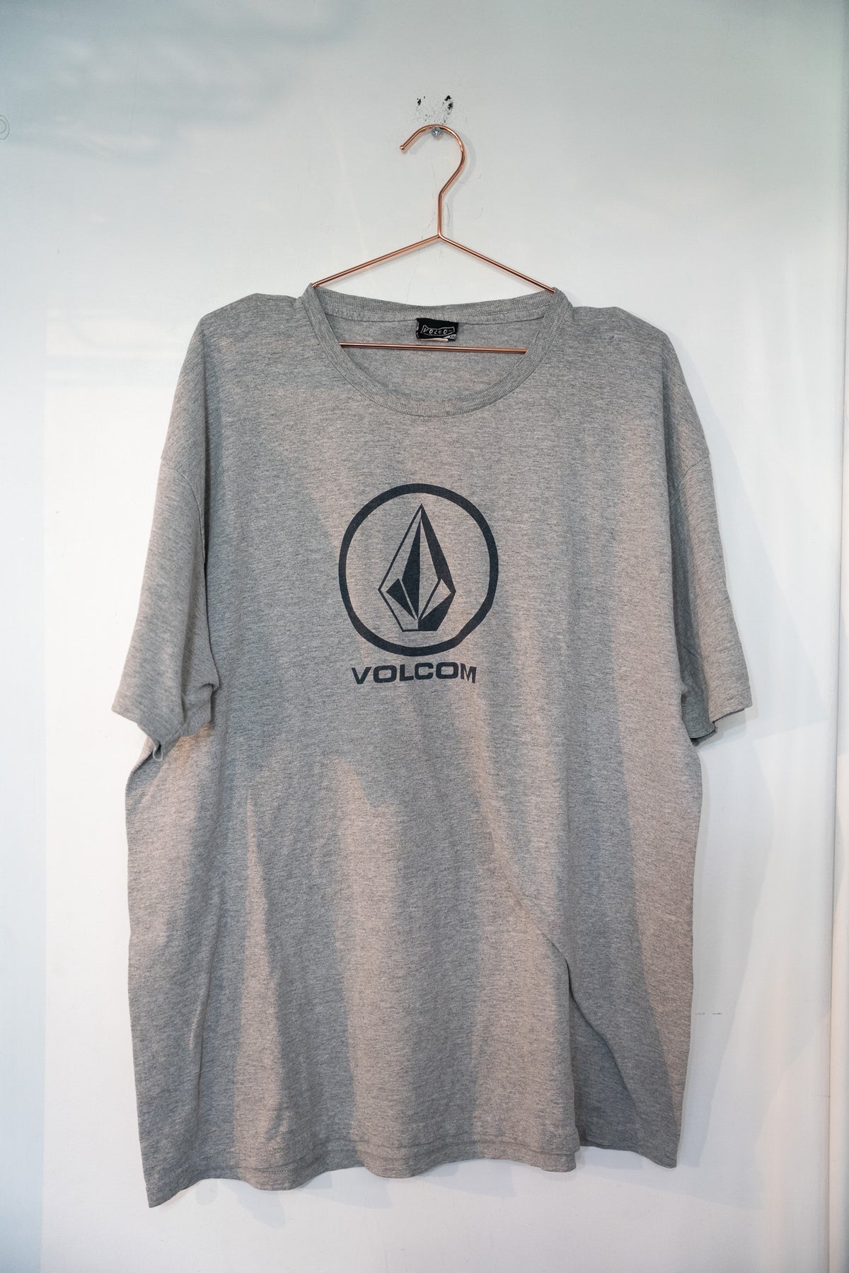 Vintage Volcom Shirt Size XXL