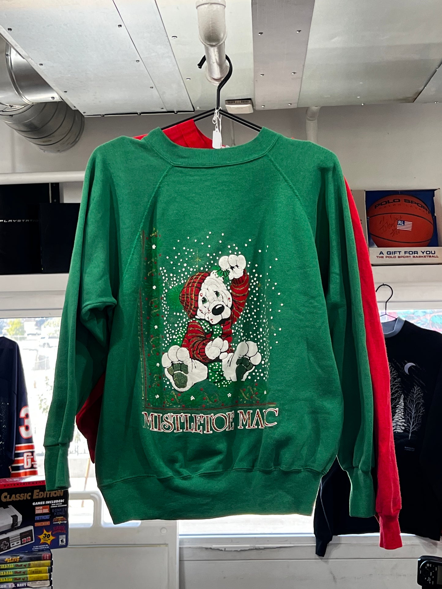 Vintage Mistletoe Maniac Sweater Large