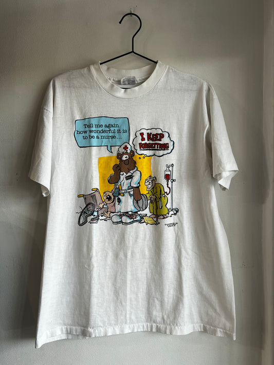 Camiseta de enfermera "Sigo olvidándome" de 1990, talla XL