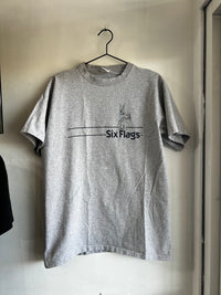 Vintage 1998 Six Flags Bugs Bunny Shirt Large