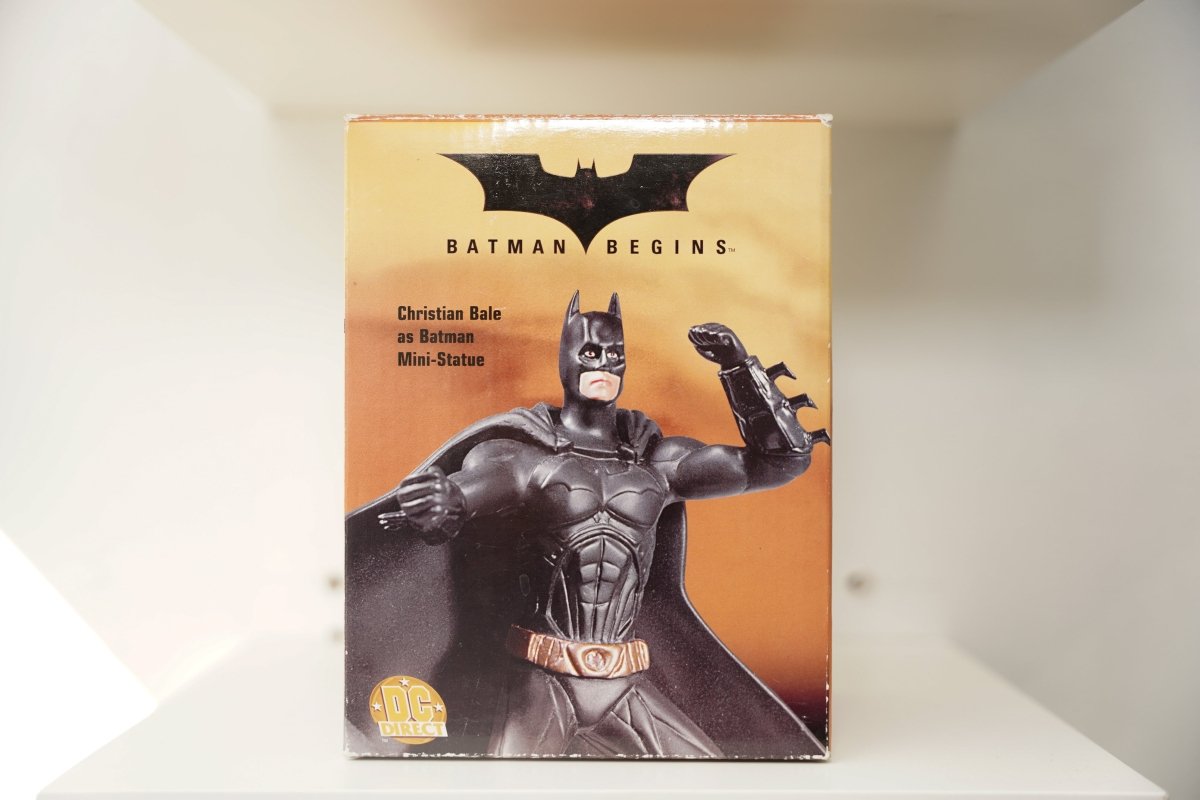 Batman Begins Mini Statue - Keep It Classic