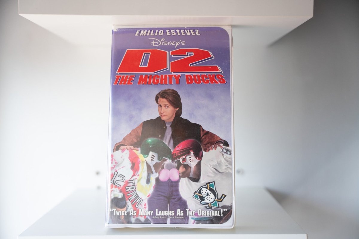 D2 The Mighty Ducks VHS - Keep It Classic