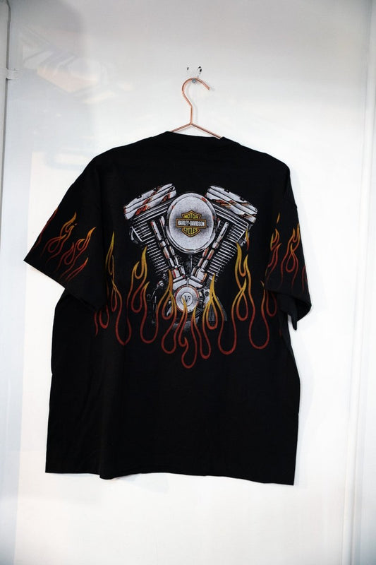 Harley Davidson Engine and Flames Modern Boot Shirt Size XL - Keep It Classic