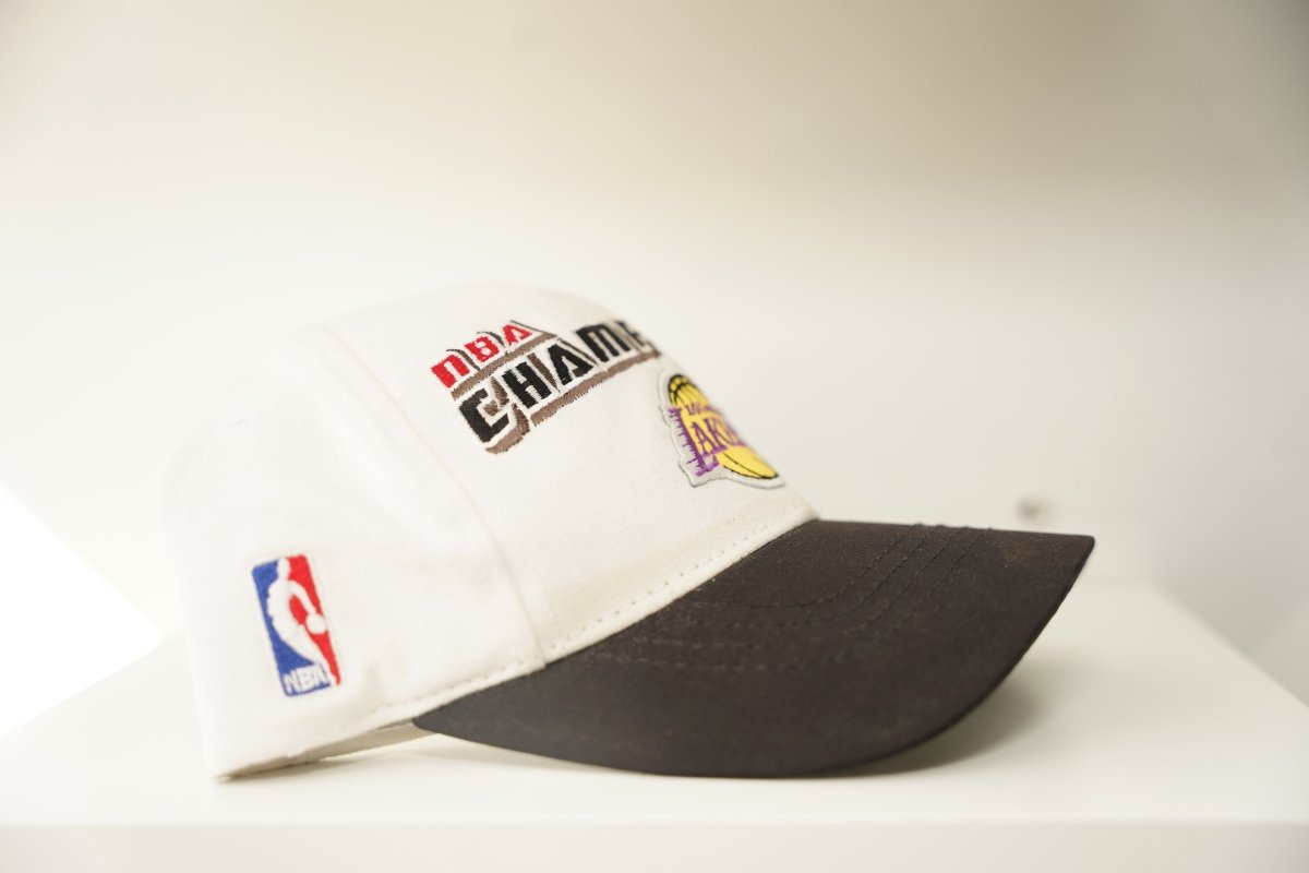 Lakers 2000 NBA Champions Hat - Keep It Classic