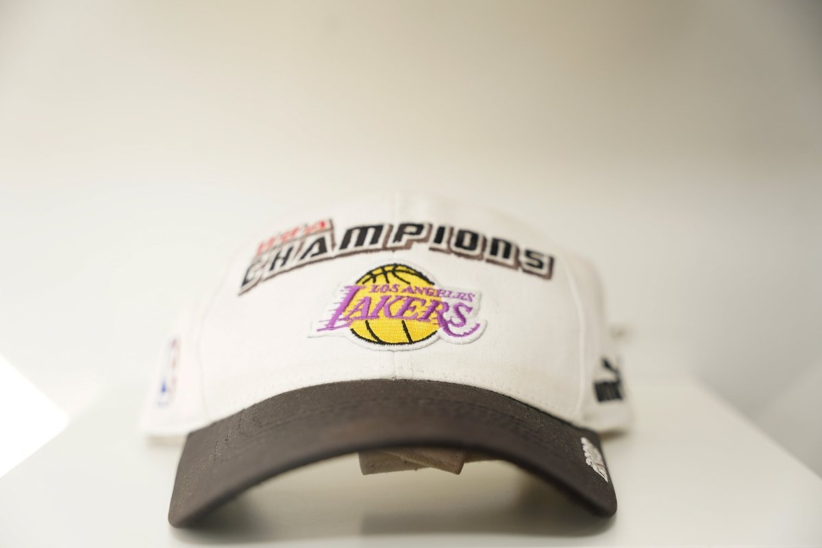 Lakers 2000 NBA Champions Hat - Keep It Classic