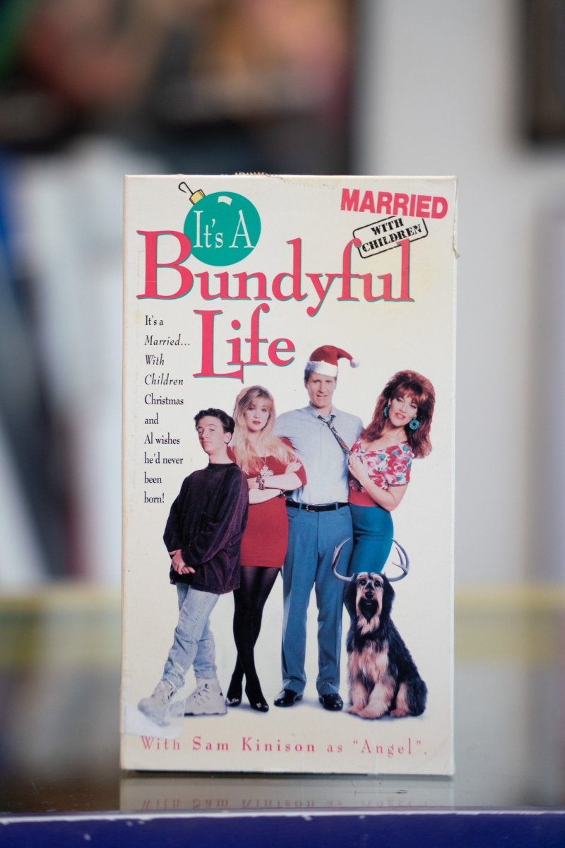 Married with Children It's a Bundyful Life VHS with Bundy family in Christmas episode photo and teal and red title lettering