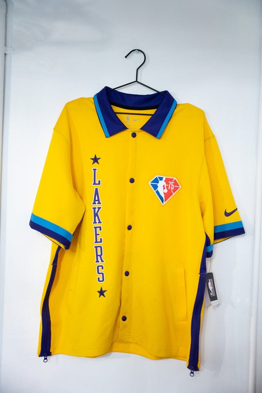 Gold Nike Los Angeles Lakers City Edition Therma Flex Showtime short sleeve snap jacket purple blue collar LAKERS vertical NBA 75 patch size XL NWT