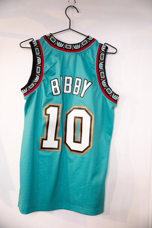 Mike Bibby Vancouver Grizzlies Mitchell & Ness Swingman Jersey Size Medium - additional view - Keep It Classic Las Vegas
