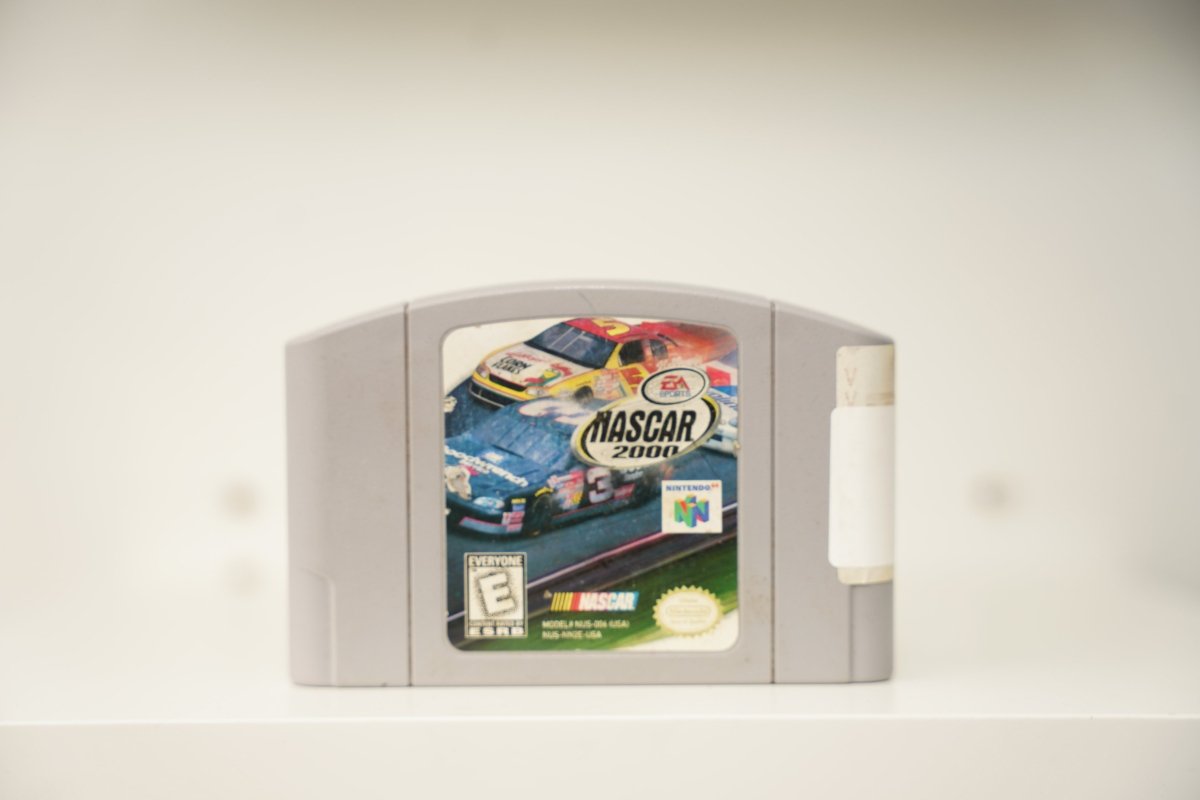 N64 NASCAR 2000 - Keep It Classic