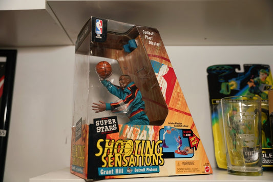 NBA Superstars Shooting Sensations Grant Hill - Keep It Classic