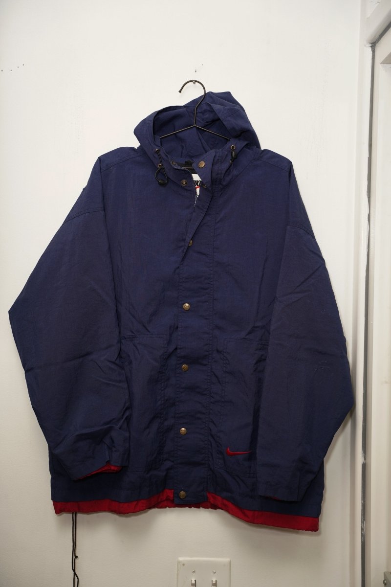 Nike Navy Blue Raincoat - Keep It Classic