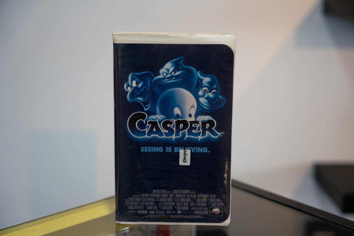 Casper VHS tape clamshell case 1995 Universal Casper Friendly Ghost Ghostly Trio blue tones Seeing Is Believing cover art