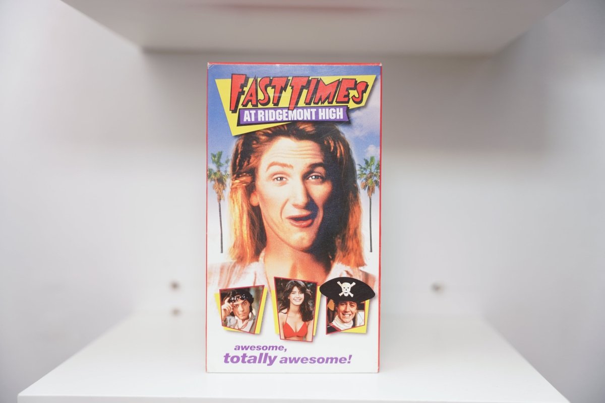 VHS Fast Times At Ridgemont High - Keep It Classic