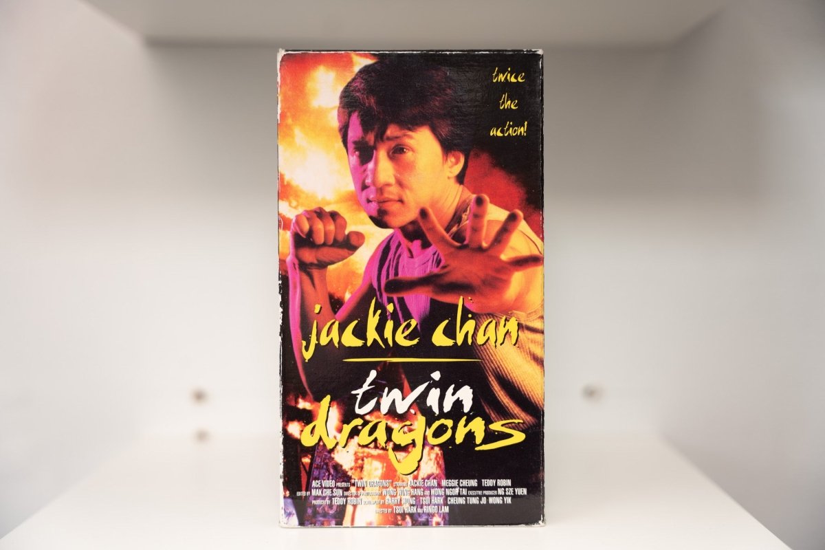 VHS Jackie Chan Twin Dragons - Keep It Classic