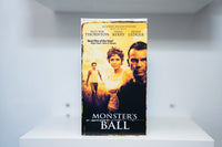 VHS Monster's Ball yellow gold cover Academy Award Winner Best Actress banner Billy Bob Thornton Halle Berry Heath Ledger MONSTER'S BALL dark text