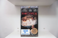 VHS The War of the Roses sealed Millennium Collection Michael Douglas Kathleen Turner bed Danny DeVito THE WAR OF THE ROSES red text Blockbuster sticker