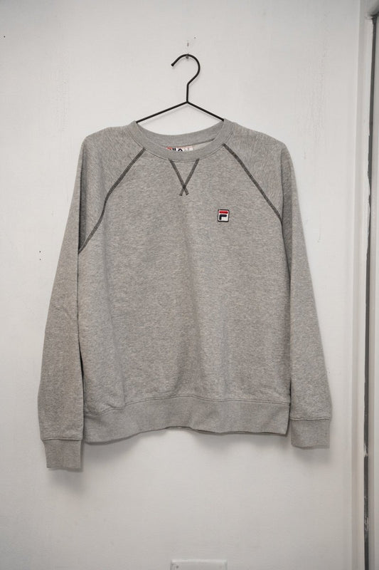 Vintage Fila Small logo sweater - Keep It Classic