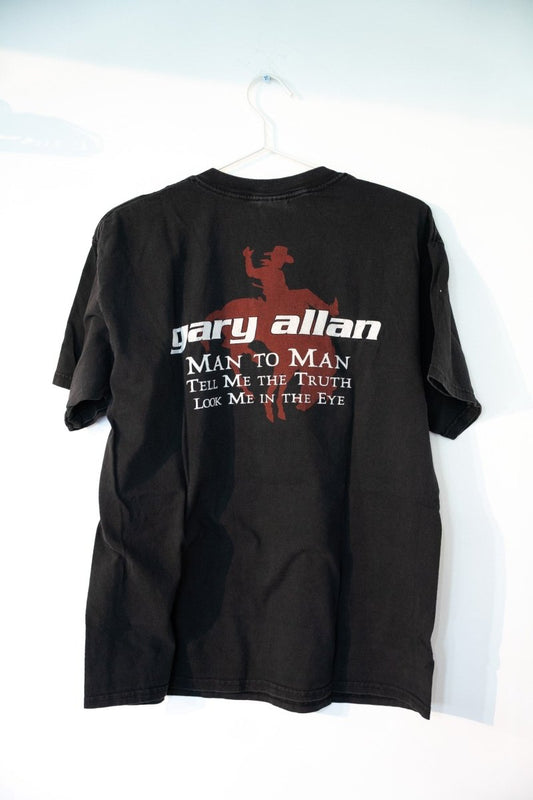 Vintage Gary Allan Man to Man Shirt Size Large - additional view - Keep It Classic Las Vegas