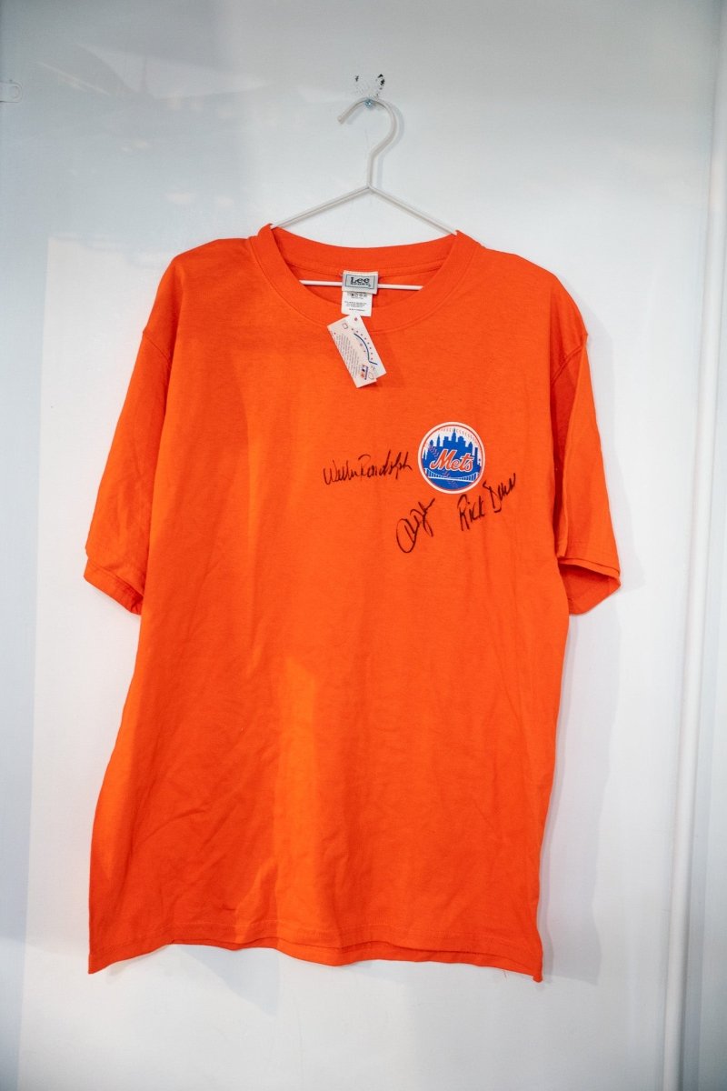Orange vintage Lee Sport New York Mets t-shirt with embroidered Mets logo multiple autograph signatures original retail hangtag attached size Large