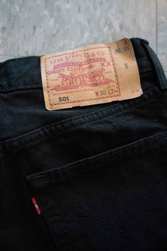 Vintage Levi’s 501 Red Tab Denim Jeans Size W 30 L 34 - Keep It Classic